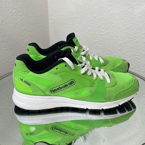 Reebok Women's UL 6000 Classic Shoe, Green - Picture 3 of 10